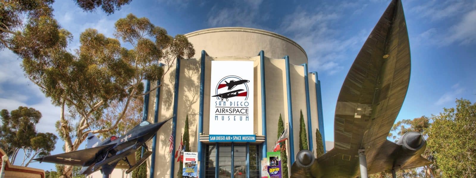 Air & Space Museum Entrance
