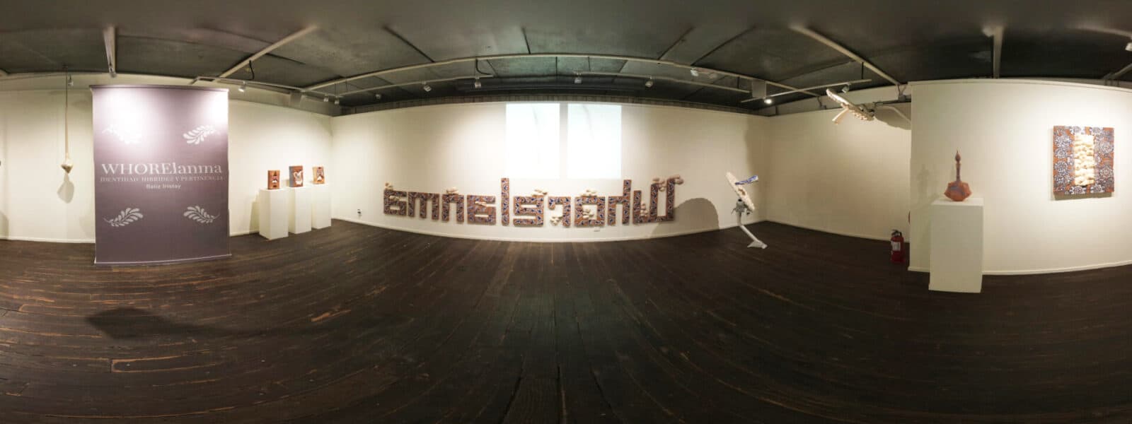 La Caja Arte Y Cultura Gallery